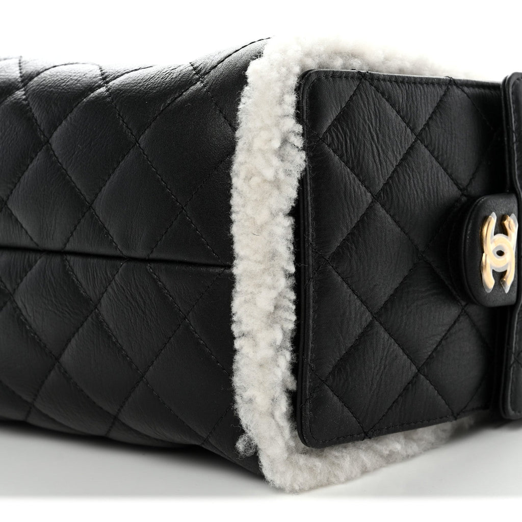 Chanel Crumpled Sheepskin Shearling Quilted Small Chanel 25 Handbag Black White