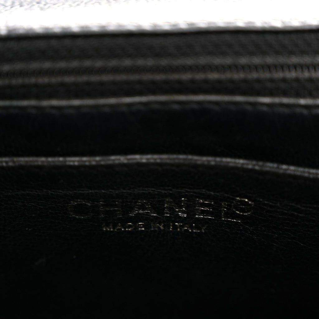 Chanel Caviar Quilted Jumbo Kelly Flap Black
