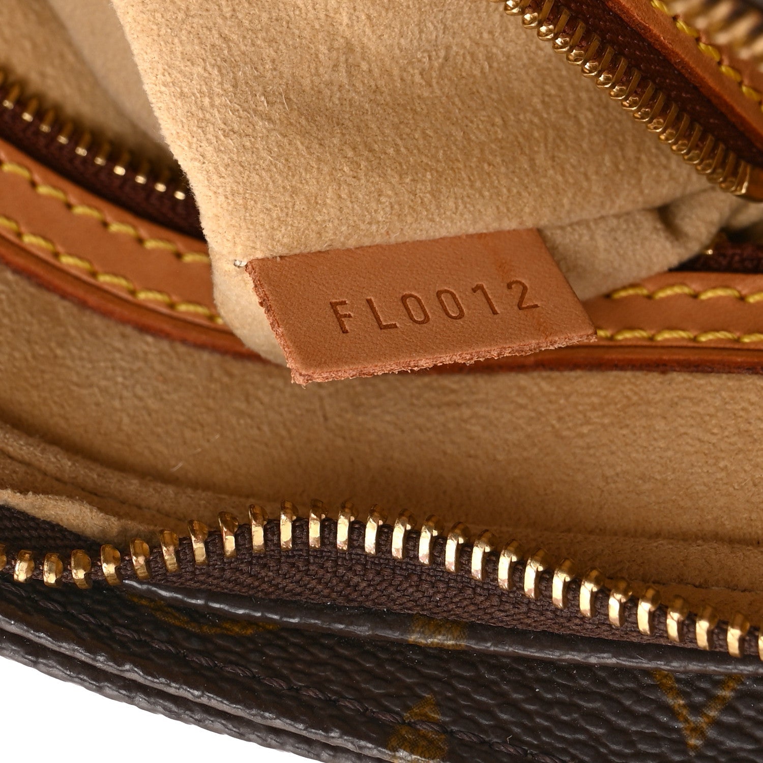 Louis Vuitton Monogram Looping MM