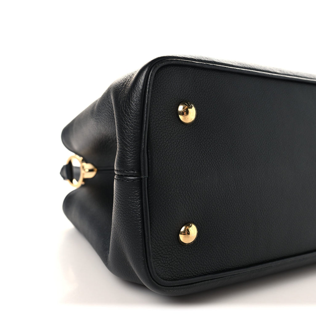 Louis Vuitton Taurillon Capucines GM Souple Black