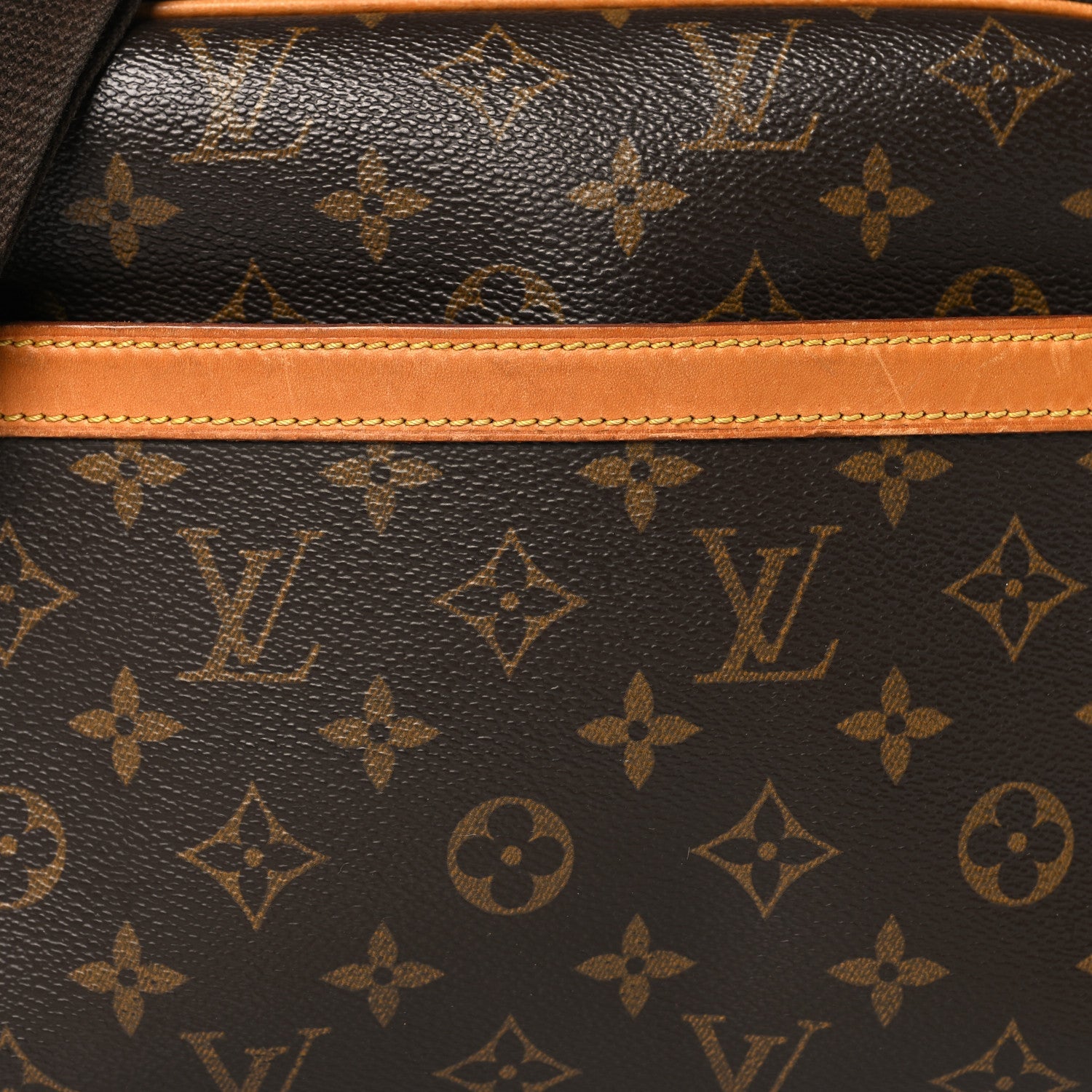 Louis Vuitton Monogram Reporter PM