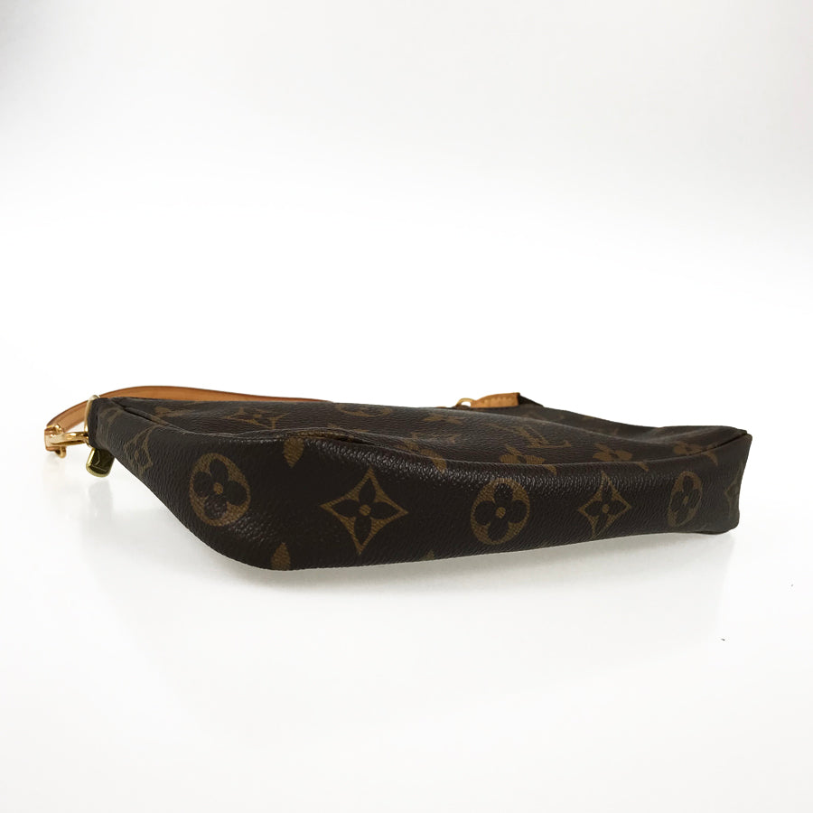 LOUIS VUITTON Monogram Pochette Accessoires M51980 Pouch