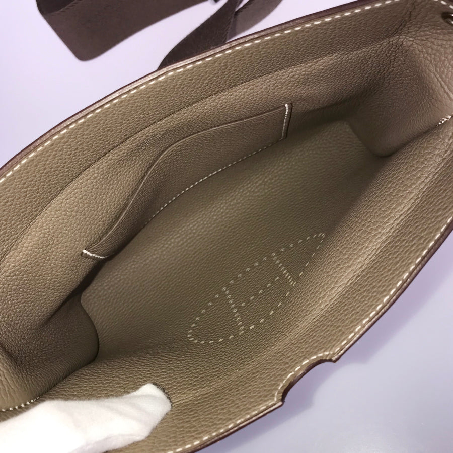 HERMES vid posh Shoulder bag