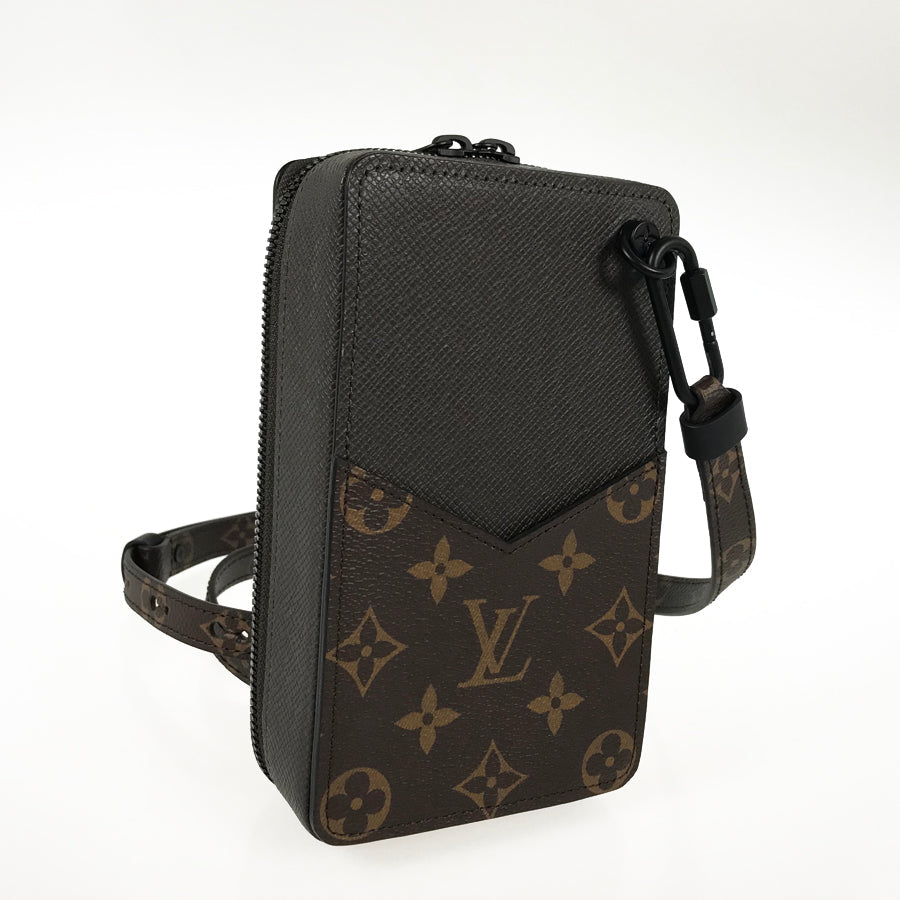 LOUIS VUITTON Taiga Monogram Phone Box M30581 Shoulder bag