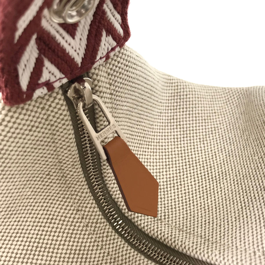 HERMES Brid A Black GM Pouch