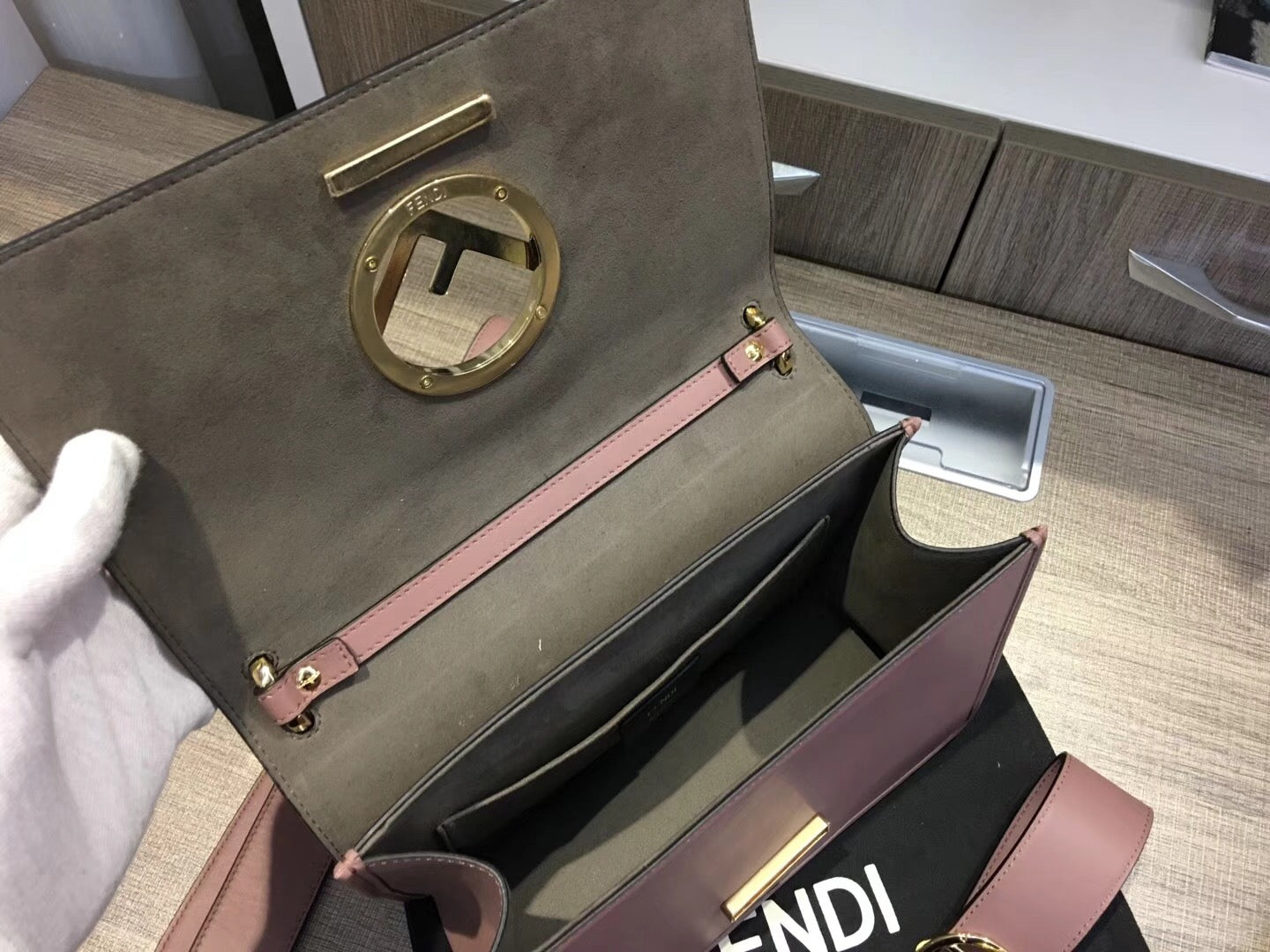 Fendi Kan I F Shoulder Bag In Pink Calfskin