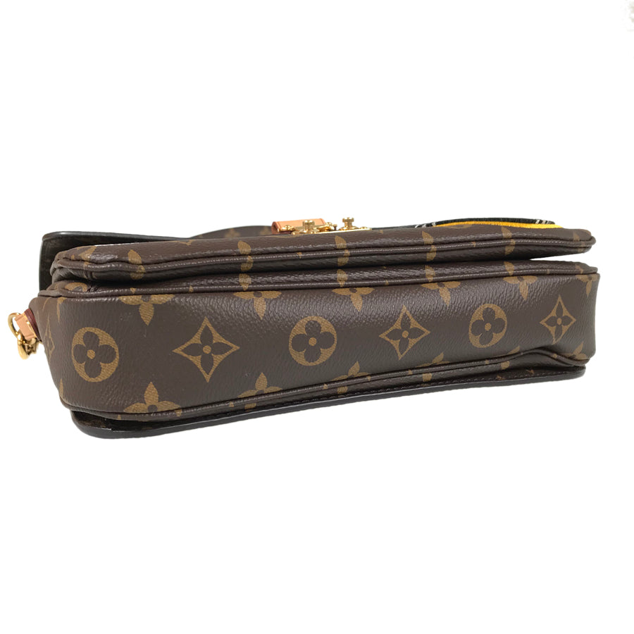 LOUIS VUITTON Monogram Pochette Metis MM Patches M43991 Hand bag