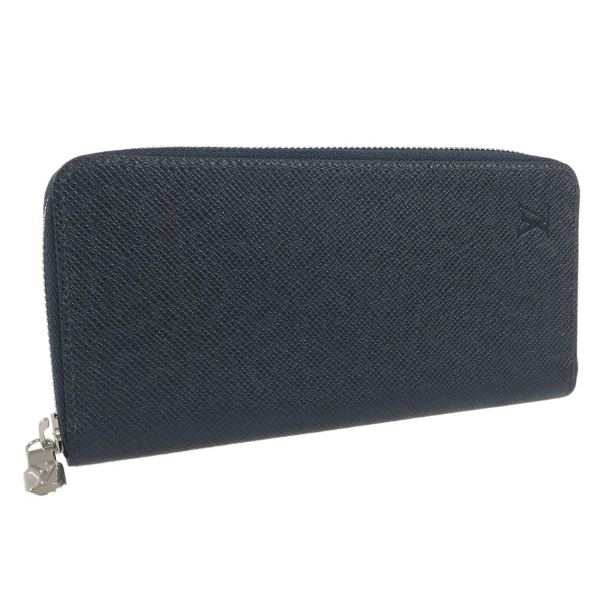 LOUIS VUITTON Taiga Zippy Wallet Vertical M30510 Long wallet Round zipper