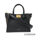 LOUIS VUITTON Handbag