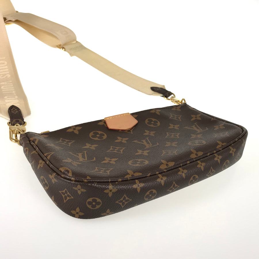 LOUIS VUITTON Monogram Multi Pochette Accessoires M44813 Shoulder bag