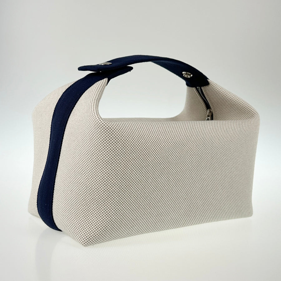 HERMES Brid A Black Cabrio GM Pouch