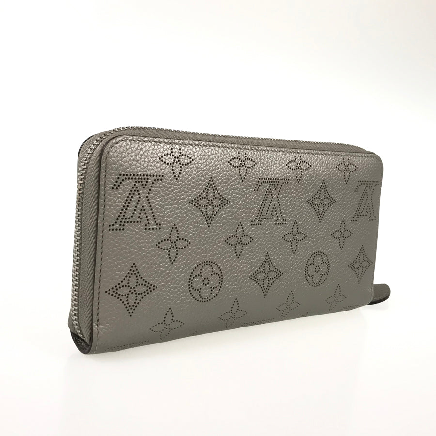 LOUIS VUITTON Monogram Mahina Zippy Wallet M81642 Long wallet Round zipper