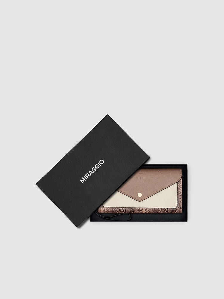 Gemma Travel Wallet