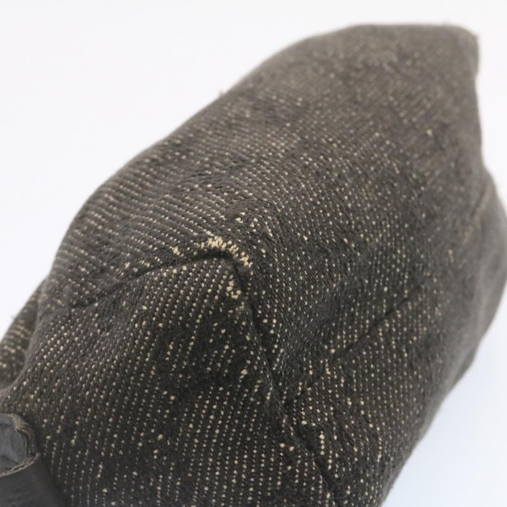 GUCCI GG Canvas Cosmetic Pouch Black  am1504g