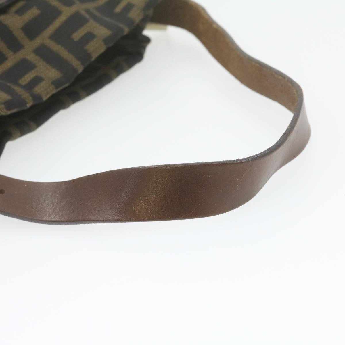 FENDI Zucca Canvas Hand Bag Brown Black  am808g