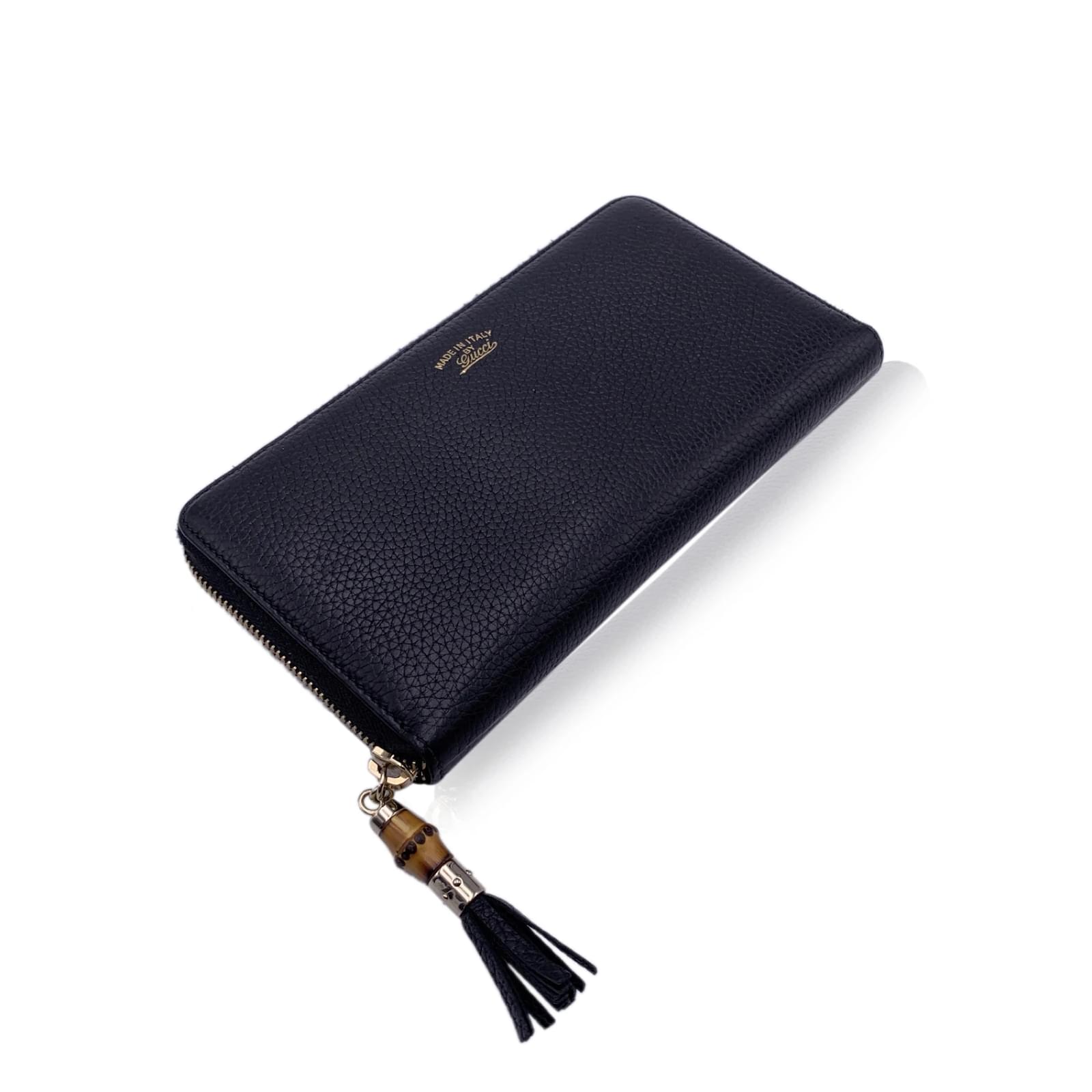 GUCCI WALLET WITH BAMBOO TASSEL