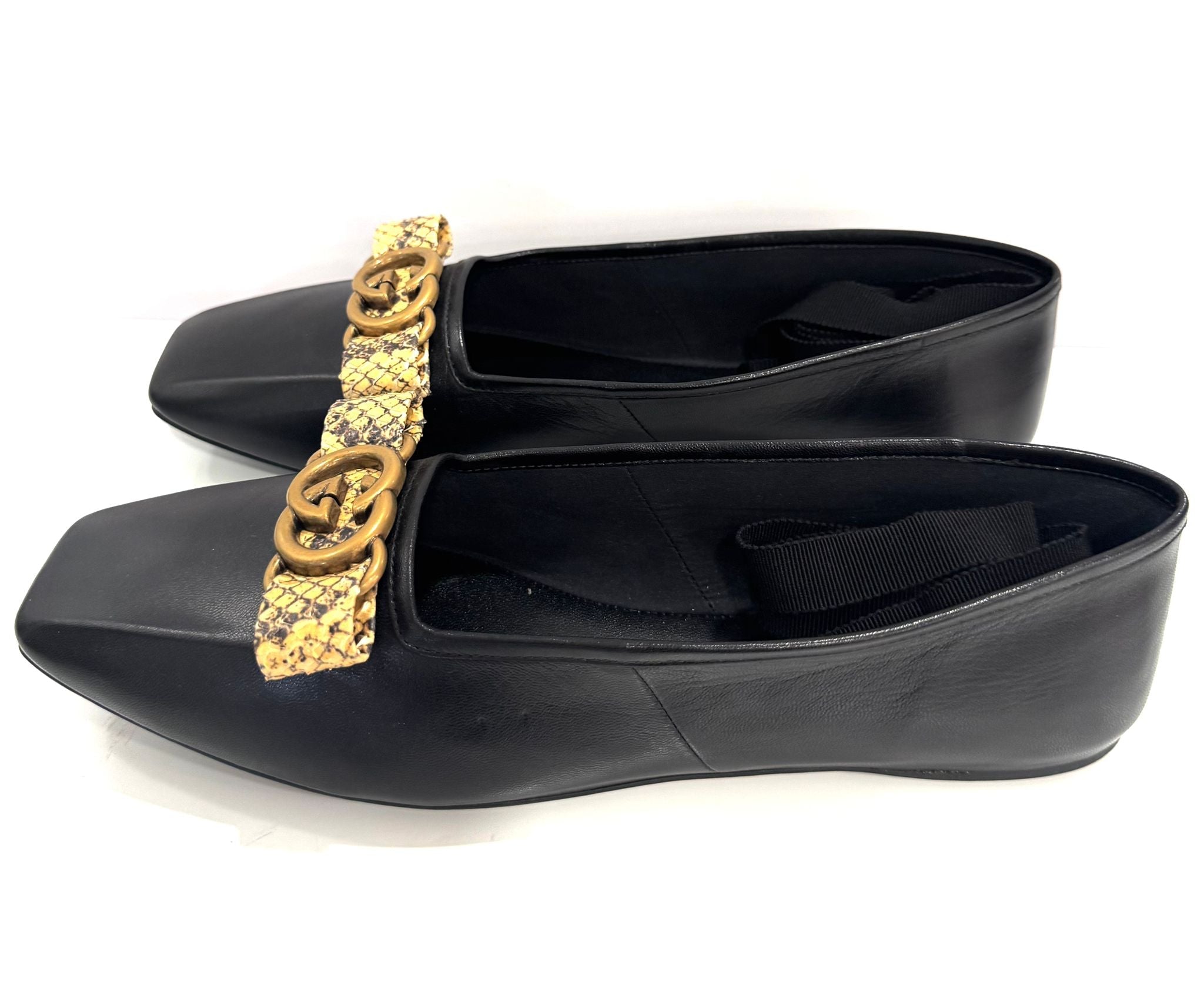 GUCCI INTERLOCKING G LEATHER BALLERINA SHOES