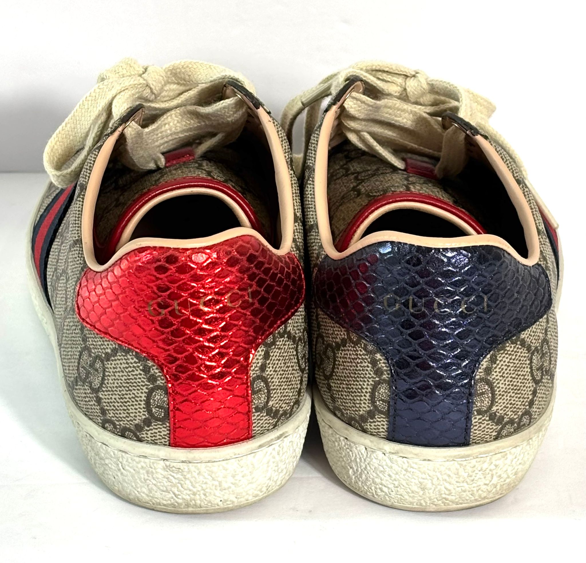GUCCI GG SUPREME MONOGRAM WOMENS ACE CANVAS SNEAKERS