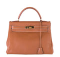 Hermès Kelly 32 Gold Gulliver Leathr Bag GHW