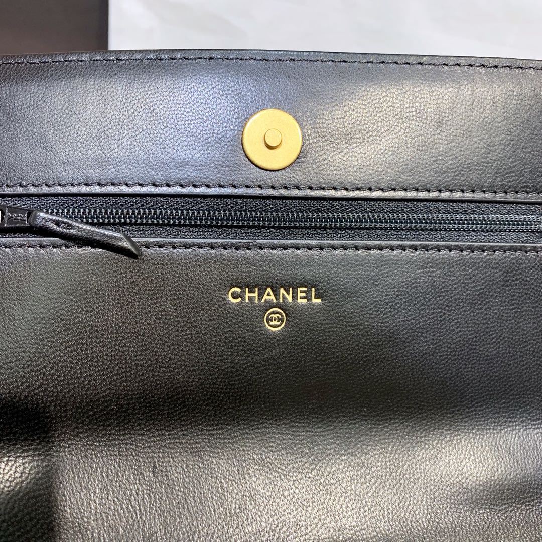 Chanel - Luxury Bag - CHL - 728