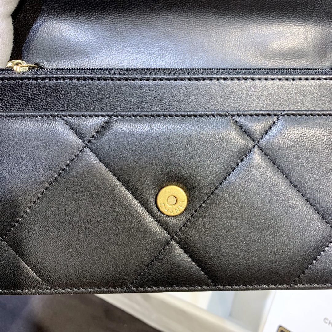 Chanel - Luxury Bag - CHL - 728