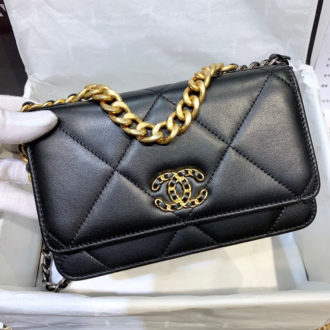Chanel - Luxury Bag - CHL - 728