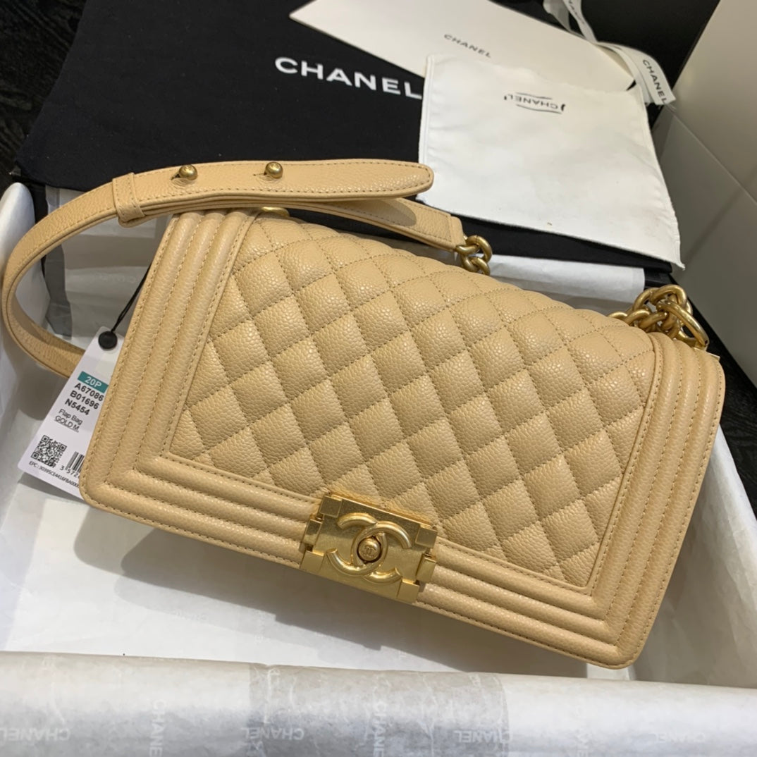 Chanel - Luxury Bag - CHL - 827