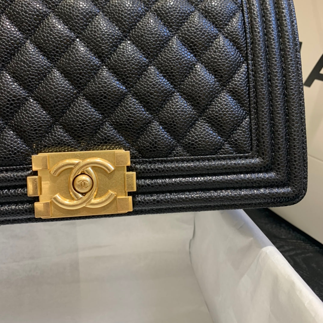 Chanel - Luxury Bag - CHL - 829