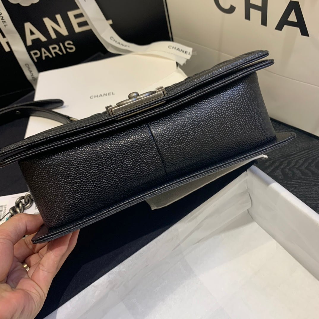 Chanel - Luxury Bag - CHL - 830