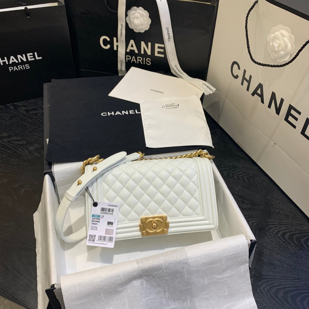 Chanel - Luxury Bag - CHL - 825