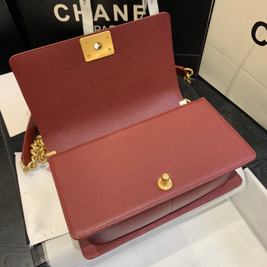 Chanel - Luxury Bag - CHL - 823