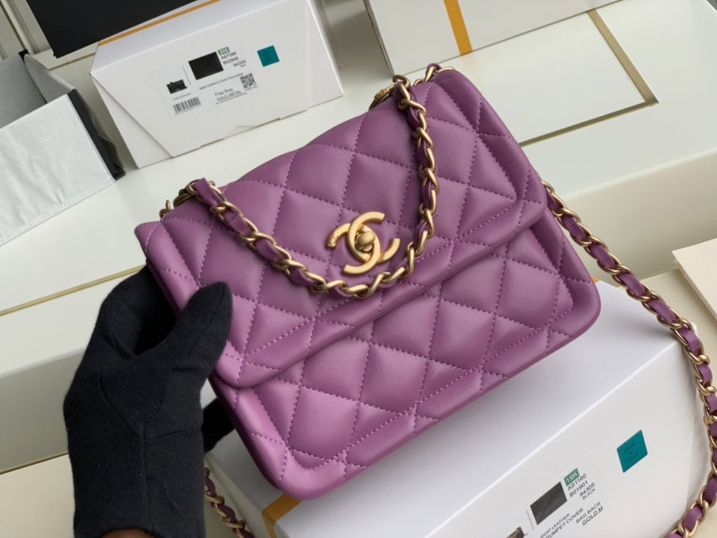 Chanel - Luxury Bag - CHL - 814