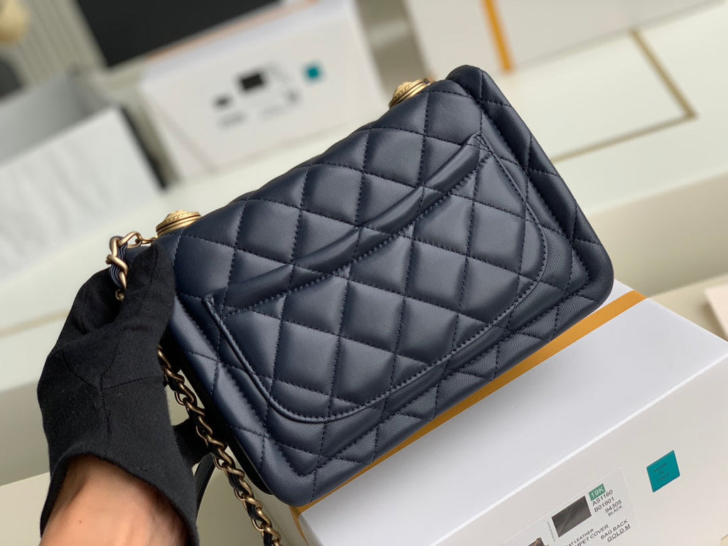 Chanel - Luxury Bag - CHL - 812