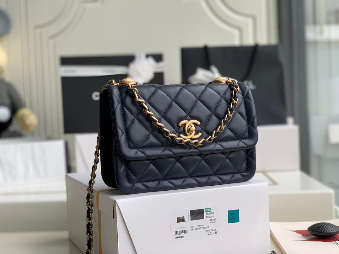 Chanel - Luxury Bag - CHL - 812