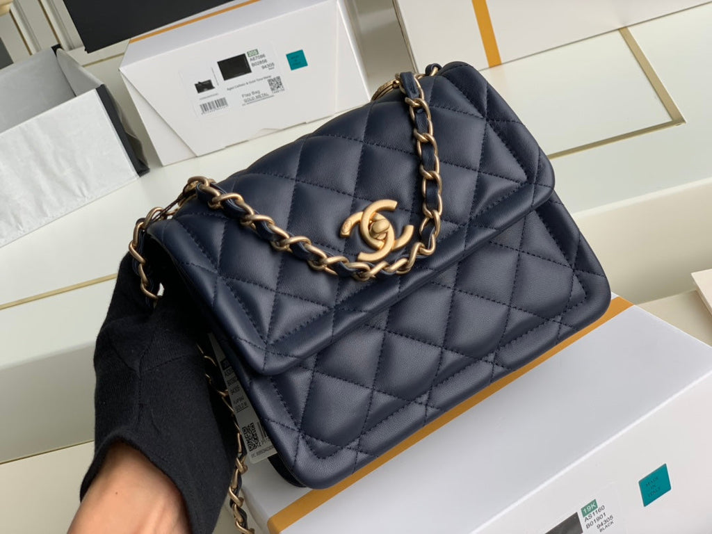 Chanel - Luxury Bag - CHL - 813