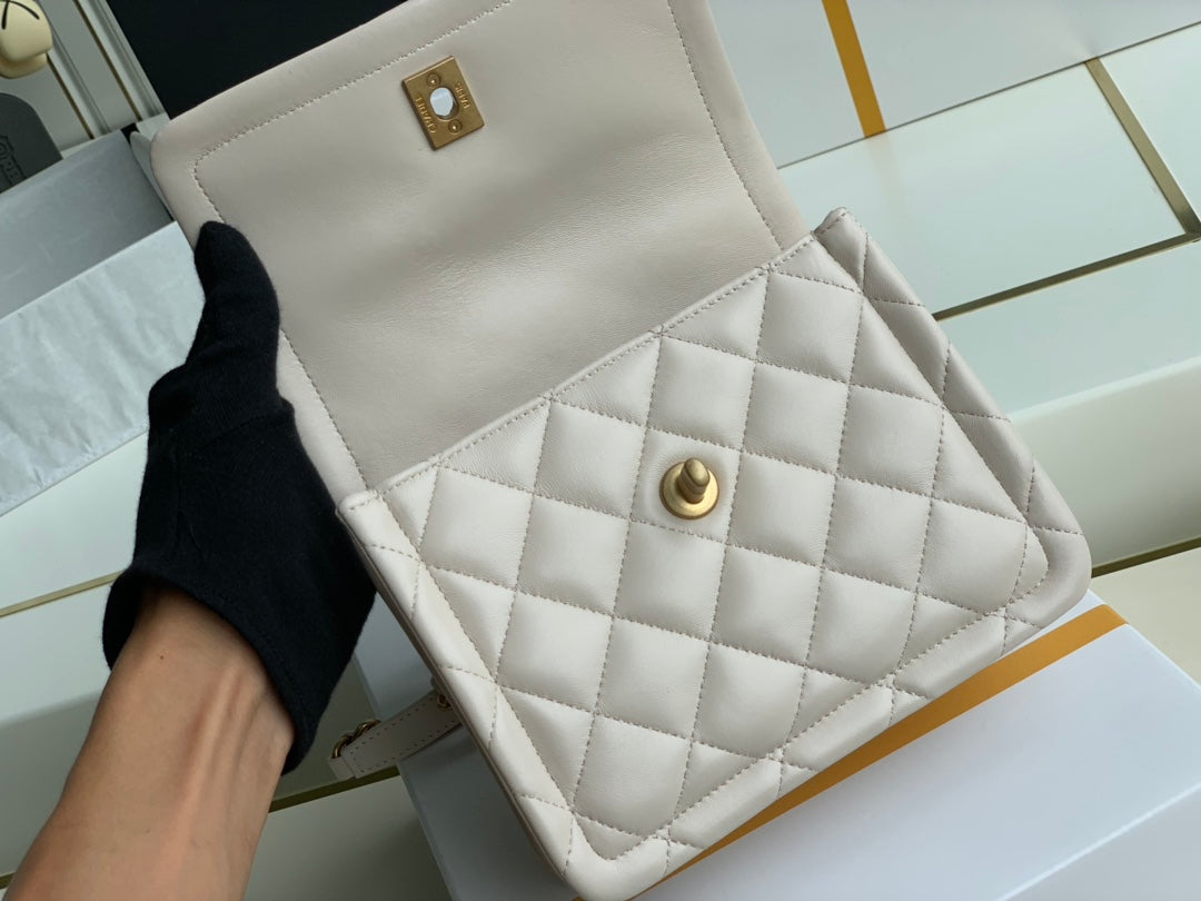 Chanel - Luxury Bag - CHL - 811