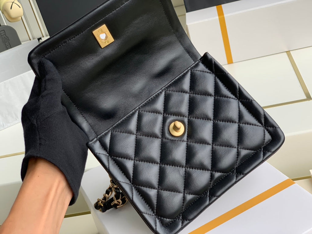 Chanel - Luxury Bag - CHL - 809