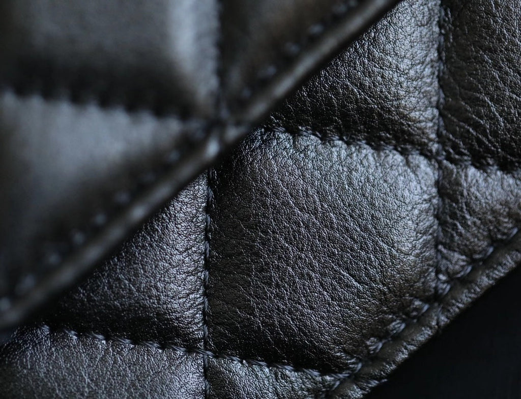 Chanel - Luxury Bag - CHL - 833