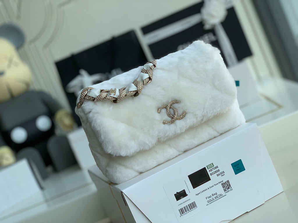 Chanel - Luxury Bag - CHL - 817