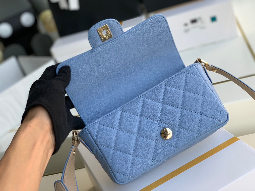 Chanel - Luxury Bag - CHL - 820