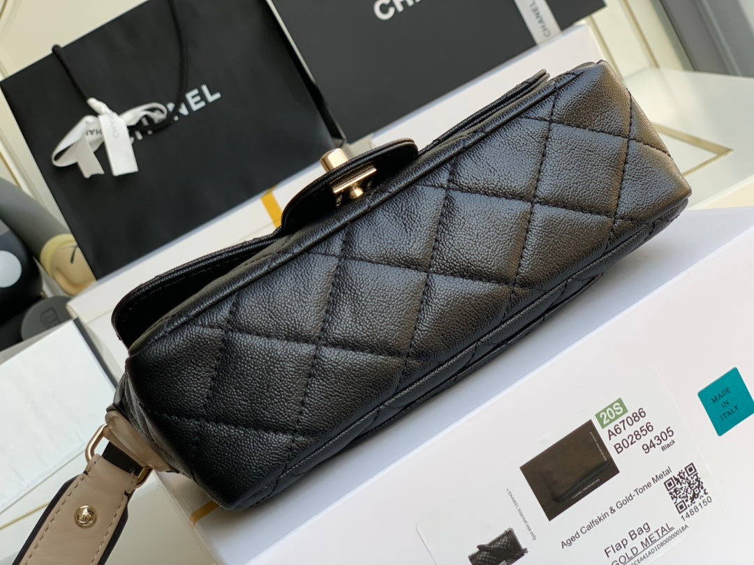 Chanel - Luxury Bag - CHL - 819