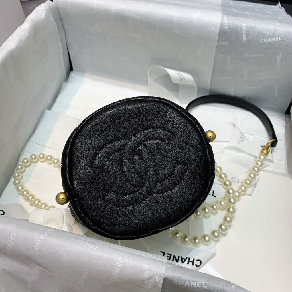 Chanel - Luxury Bag - CHL - 770