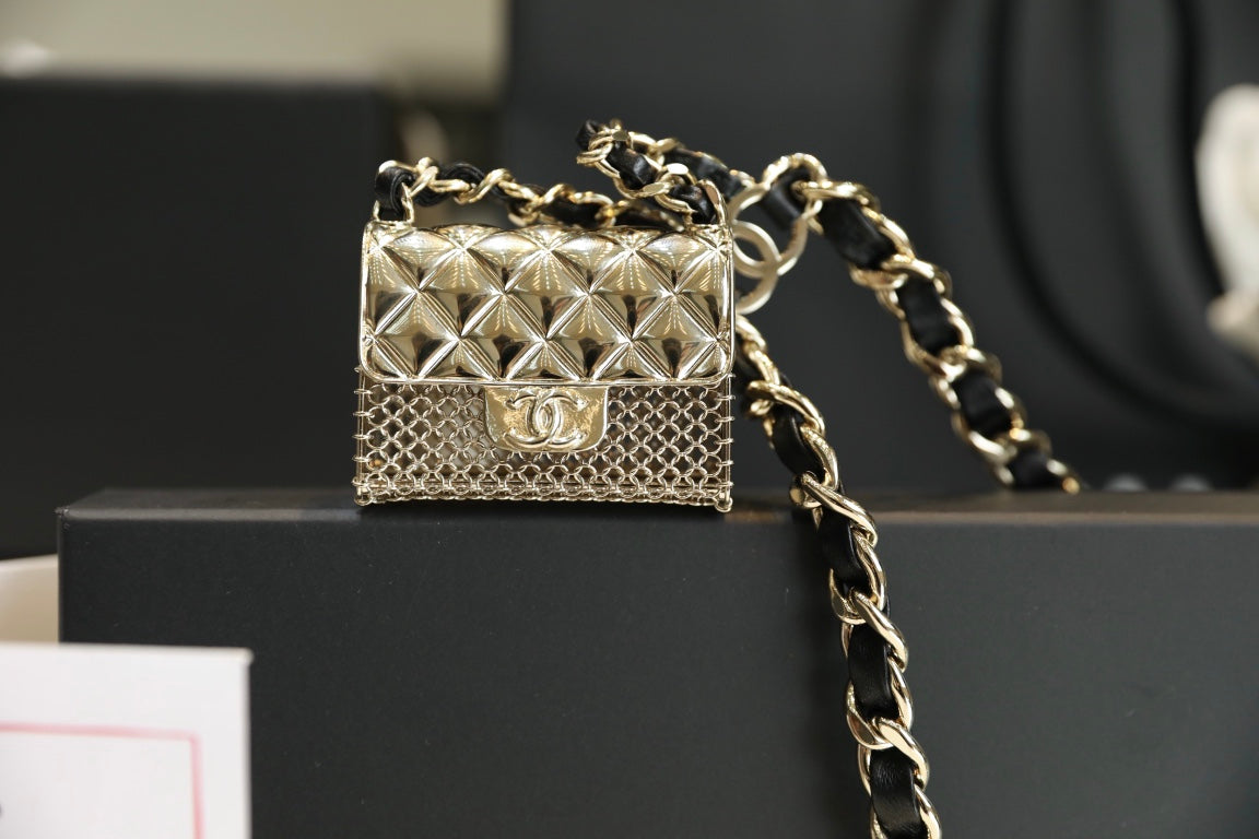 Chanel - Luxury Bag - CHL - 764