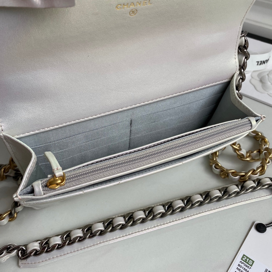 Chanel - Luxury Bag - CHL - 845