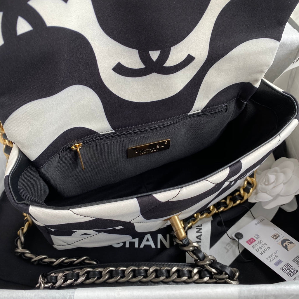 Chanel - Luxury Bag - CHL - 763