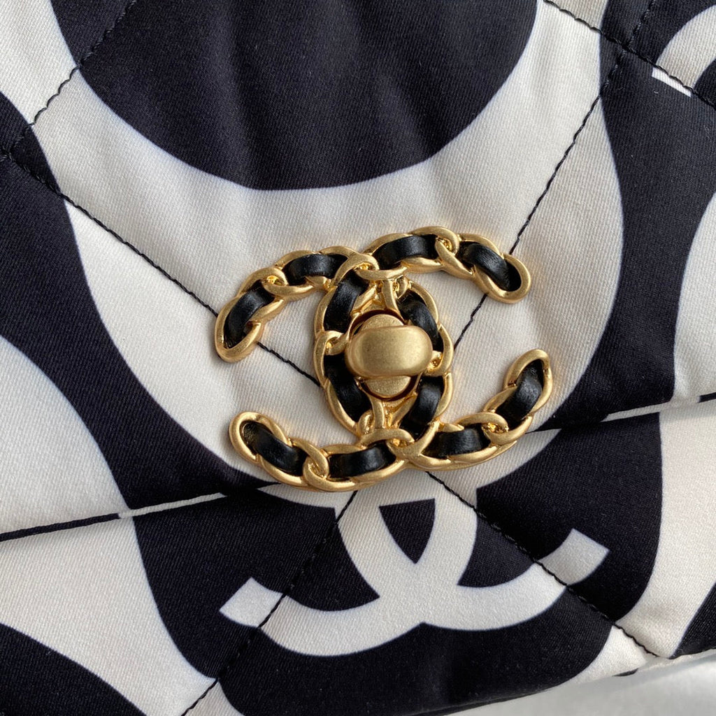 Chanel - Luxury Bag - CHL - 763