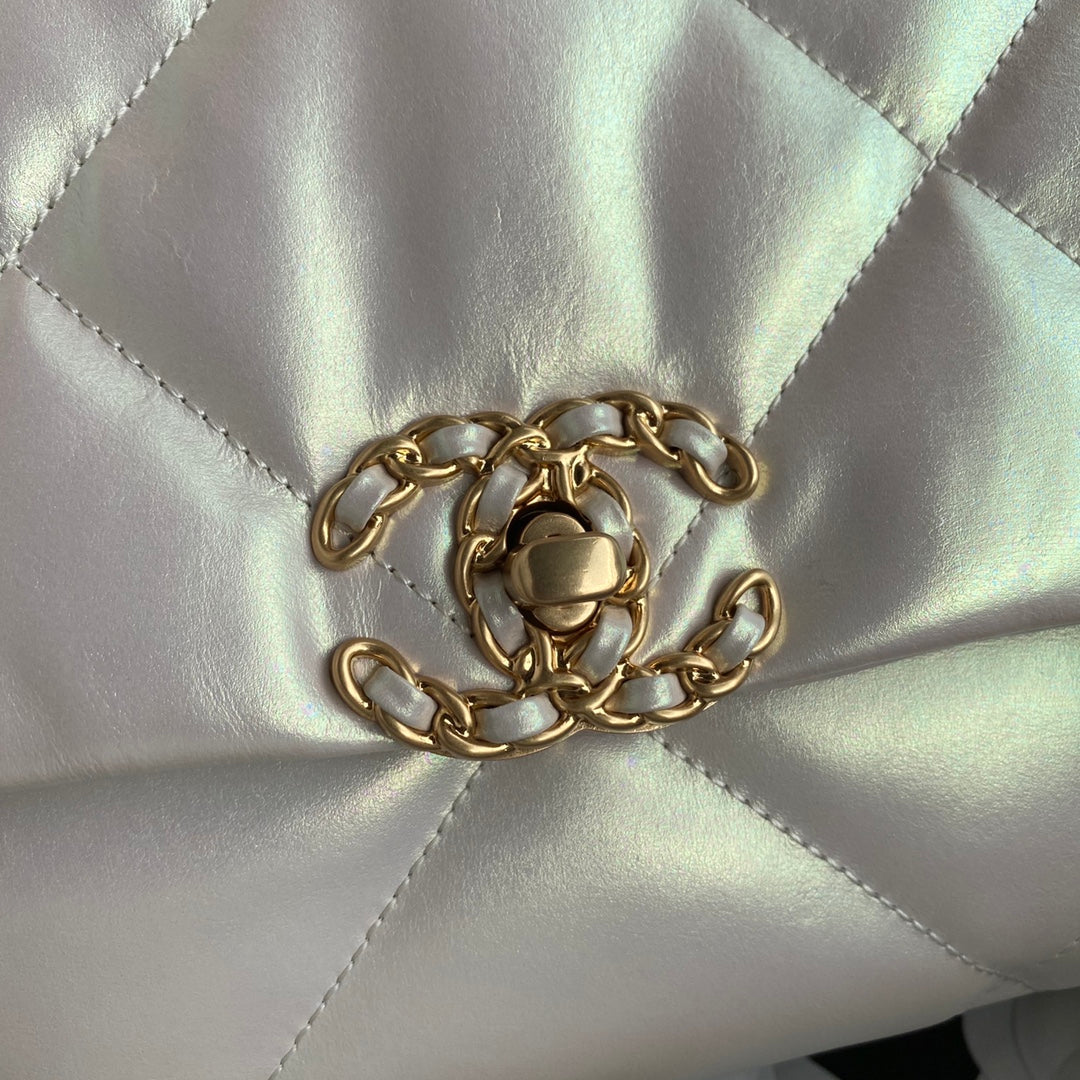 Chanel - Luxury Bag - CHL - 844