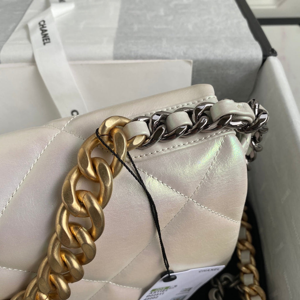 Chanel - Luxury Bag - CHL - 844