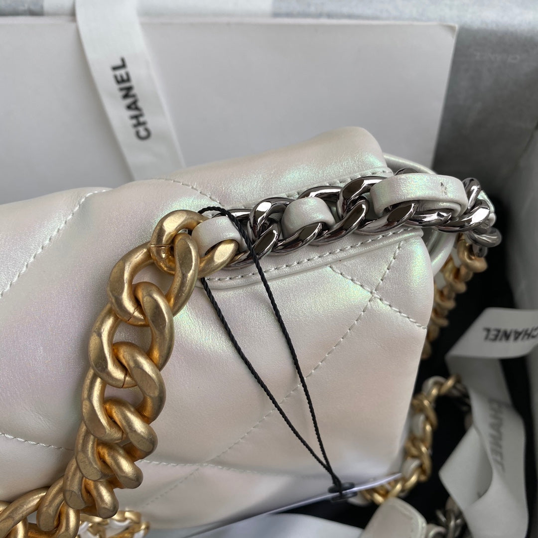 Chanel - Luxury Bag - CHL - 843