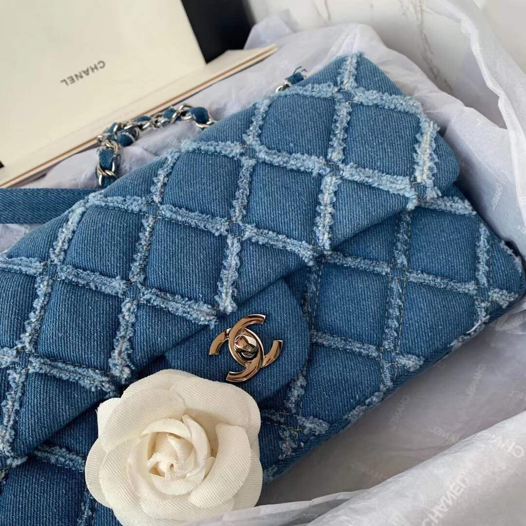 Chanel - Luxury Bag - CHL - 104